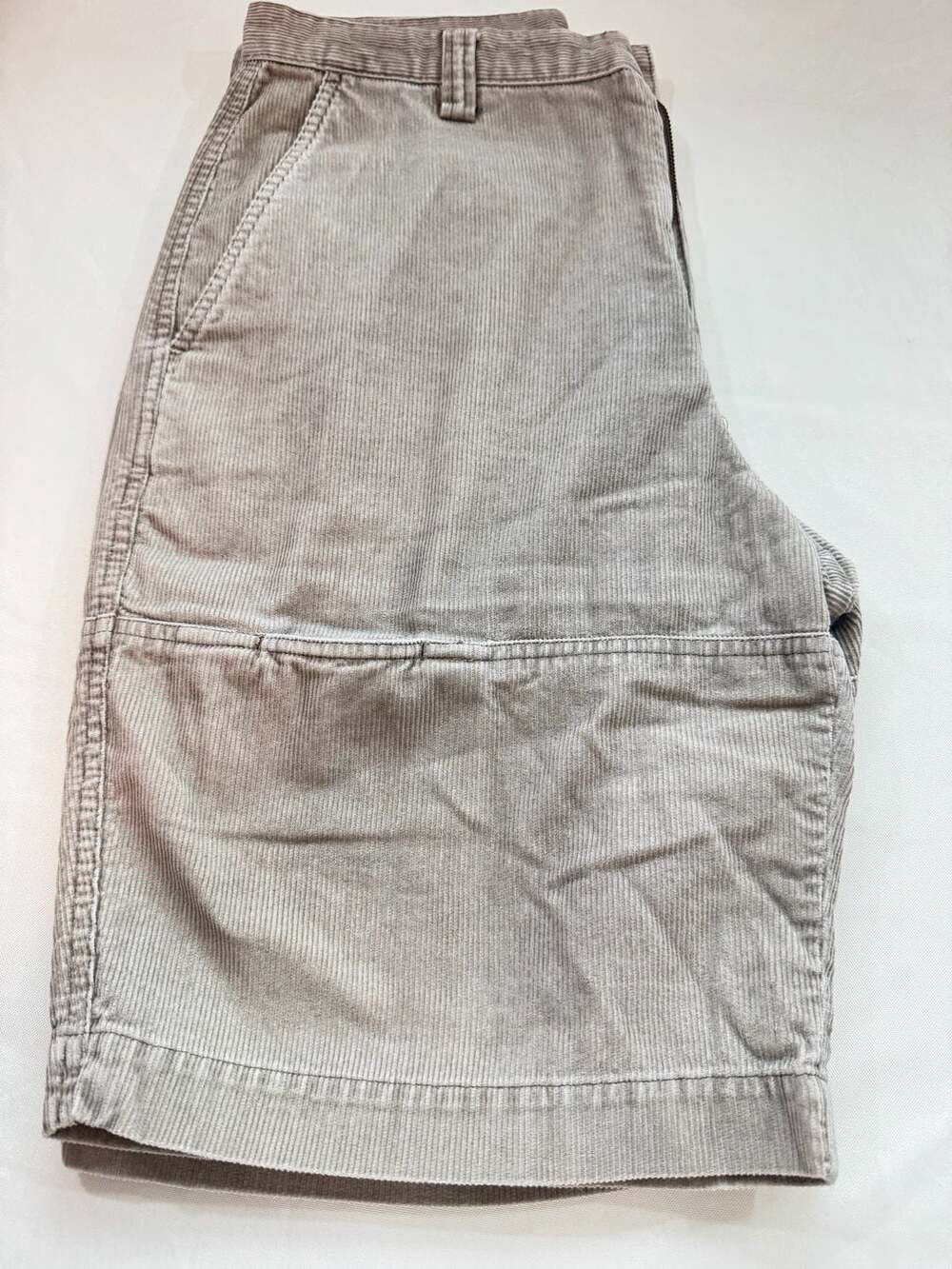 Beige Corduroy Hiking Trail Shorts Gorpcore Outdoorsy Utility Women’s Size 10